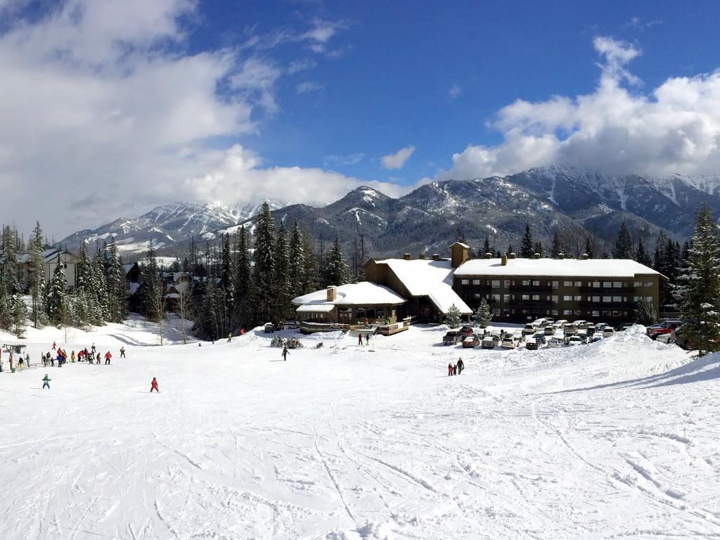 The Griz Inn By Park Vacation Management Fernie Eksteriør billede