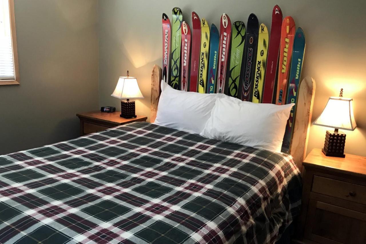 The Griz Inn By Park Vacation Management Fernie Eksteriør billede