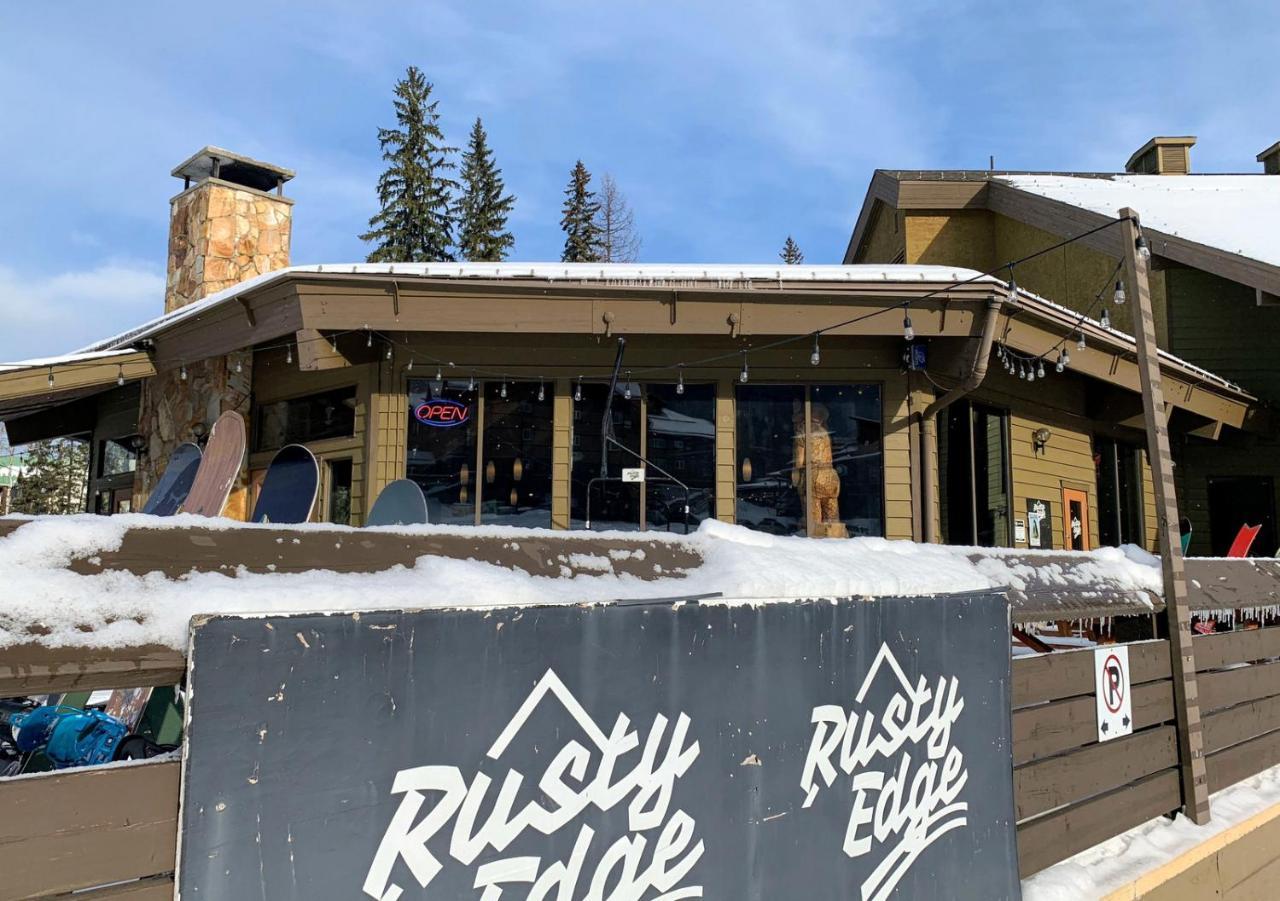 The Griz Inn By Park Vacation Management Fernie Eksteriør billede
